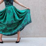 Comment porter une robe avec style ?