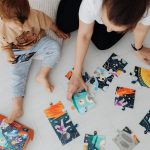Puzzles paysages : complicité en famille