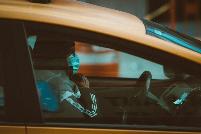 Pollution à l’intérieur de votre voiture : astuces pour la limiter efficacement